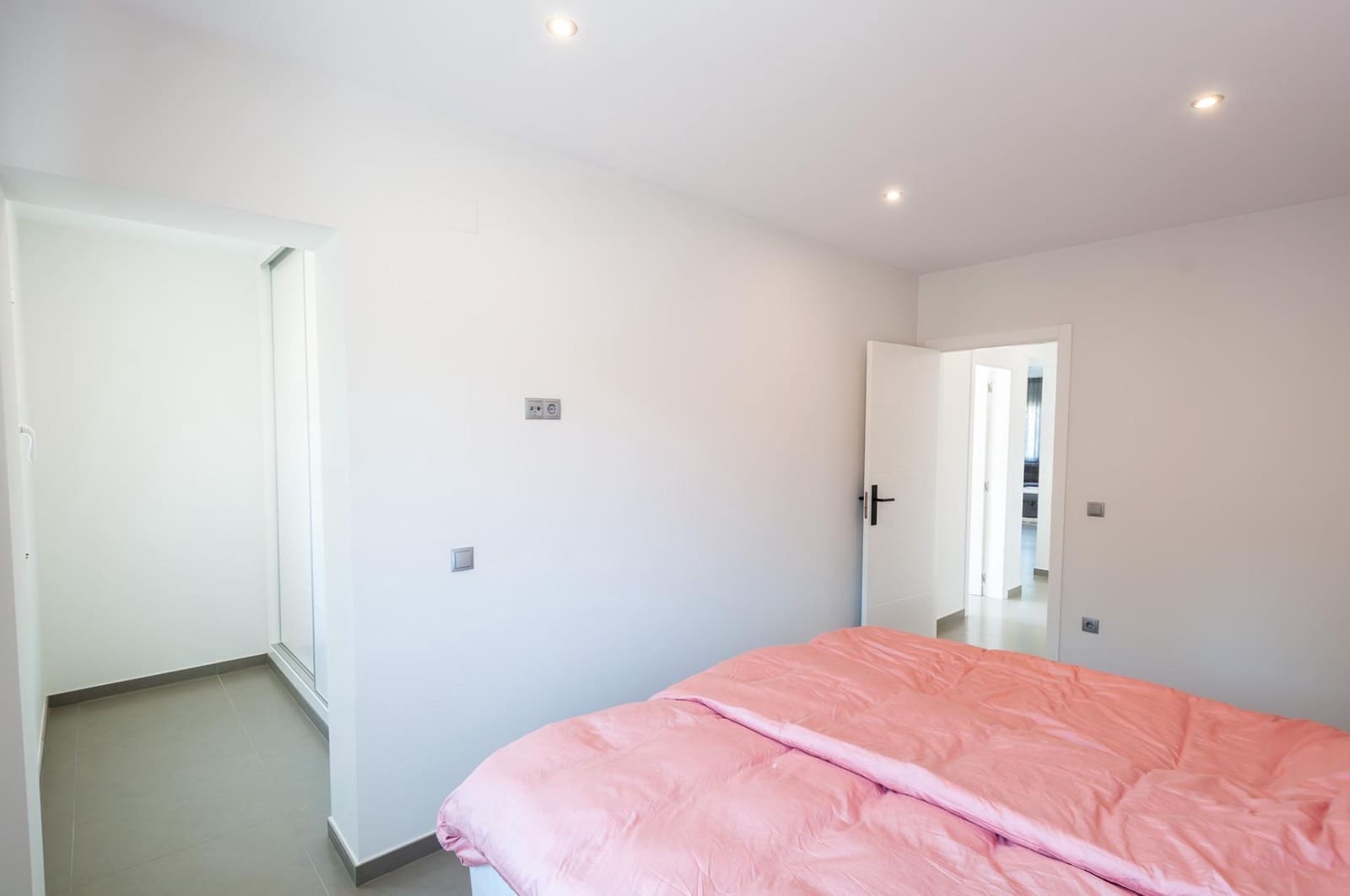 4 quarto Moradia para venda em Calpe / Calp com piscina - 830 000 € (Ref: 10094919)