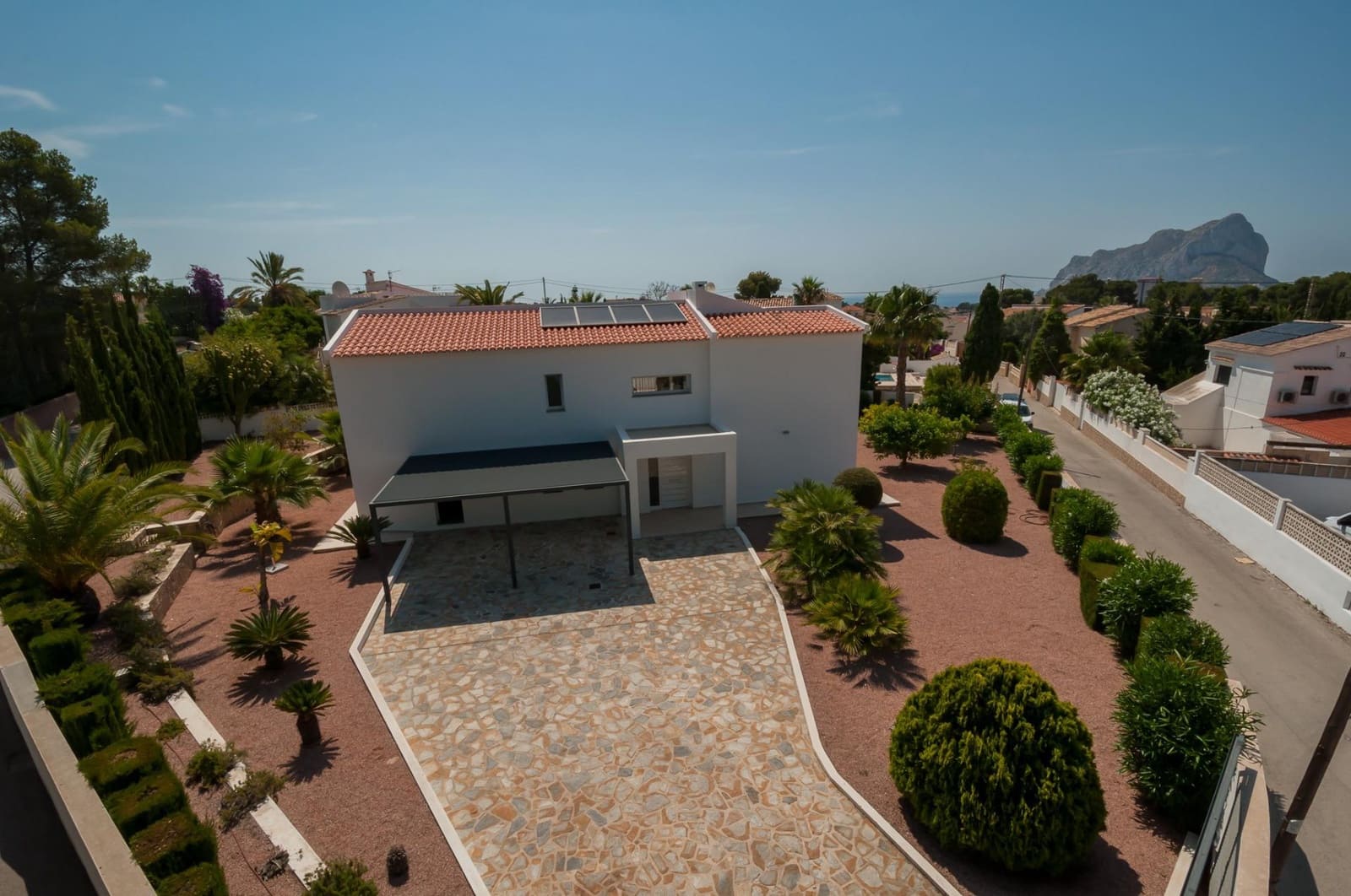 4 quarto Moradia para venda em Calpe / Calp com piscina - 830 000 € (Ref: 10094919)