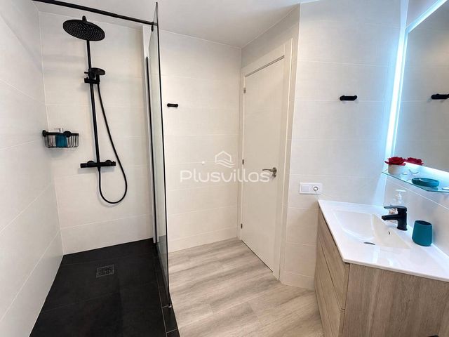 Apartament na sprzedaż w Calpe / Calp z basenem - 173 000 € (Ref: 10094921)