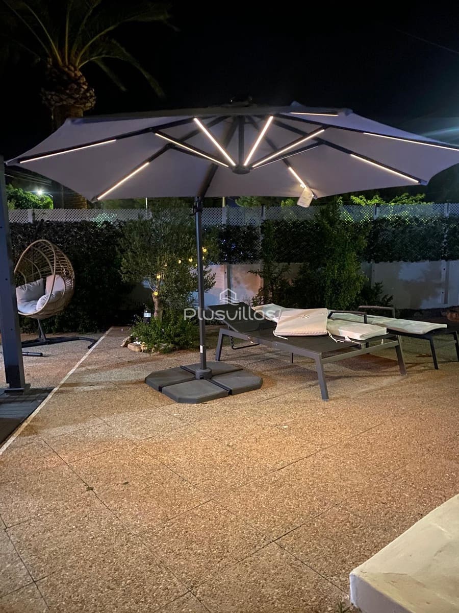 3 soverom Villa til salgs i Calpe / Calp med svømmebasseng garasje - € 639 000 (Ref: 10124543)