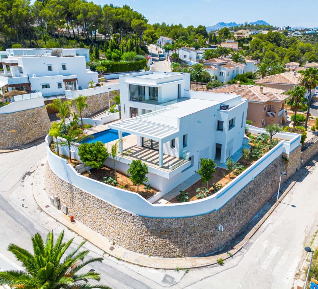 3 soverom Villa til salgs i Moraira med svømmebasseng garasje - € 2 250 000 (Ref: 10130101)