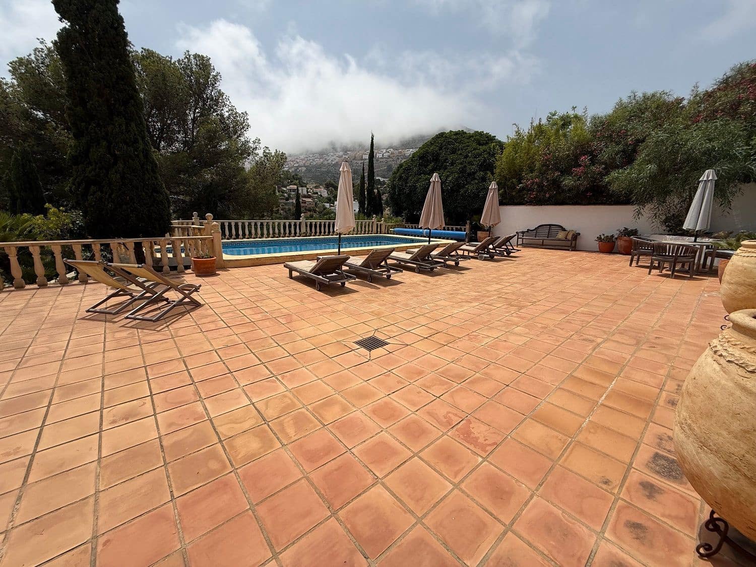 6 bedroom Villa for sale in Benitachell / Benitatxell with pool garage - € 1,250,000 (Ref: 10132106)