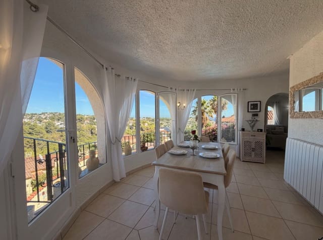 5 bedroom Villa for sale in Benissa with pool garage - € 669,000 (Ref: 10132109)