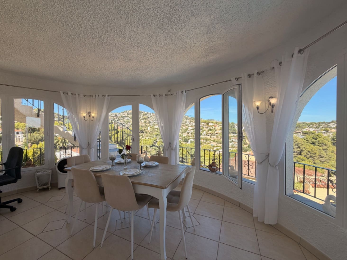5 bedroom Villa for sale in Benissa with pool garage - € 669,000 (Ref: 10132109)