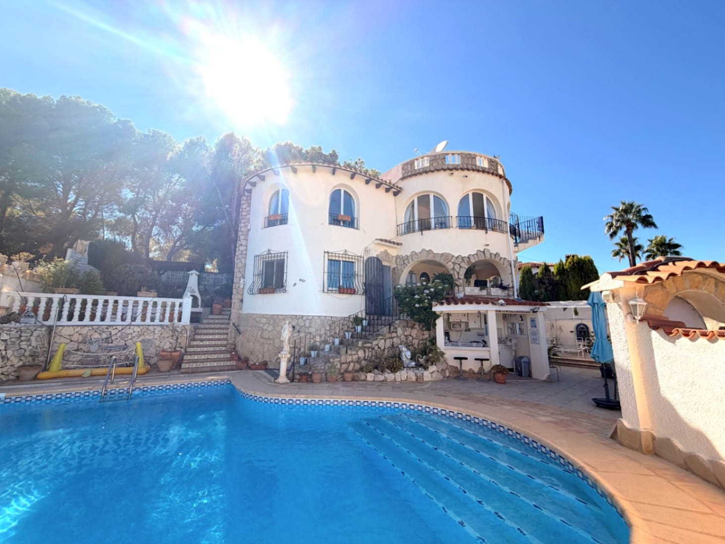 5 bedroom Villa for sale in Benissa with pool garage - € 669,000 (Ref: 10132109)