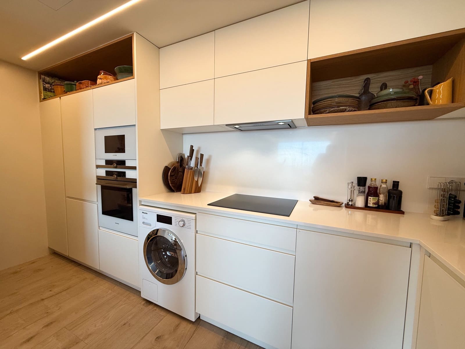 3 slaapkamer Appartement te koop in Sella met zwembad garage - € 670.000 (Ref: 10136274)