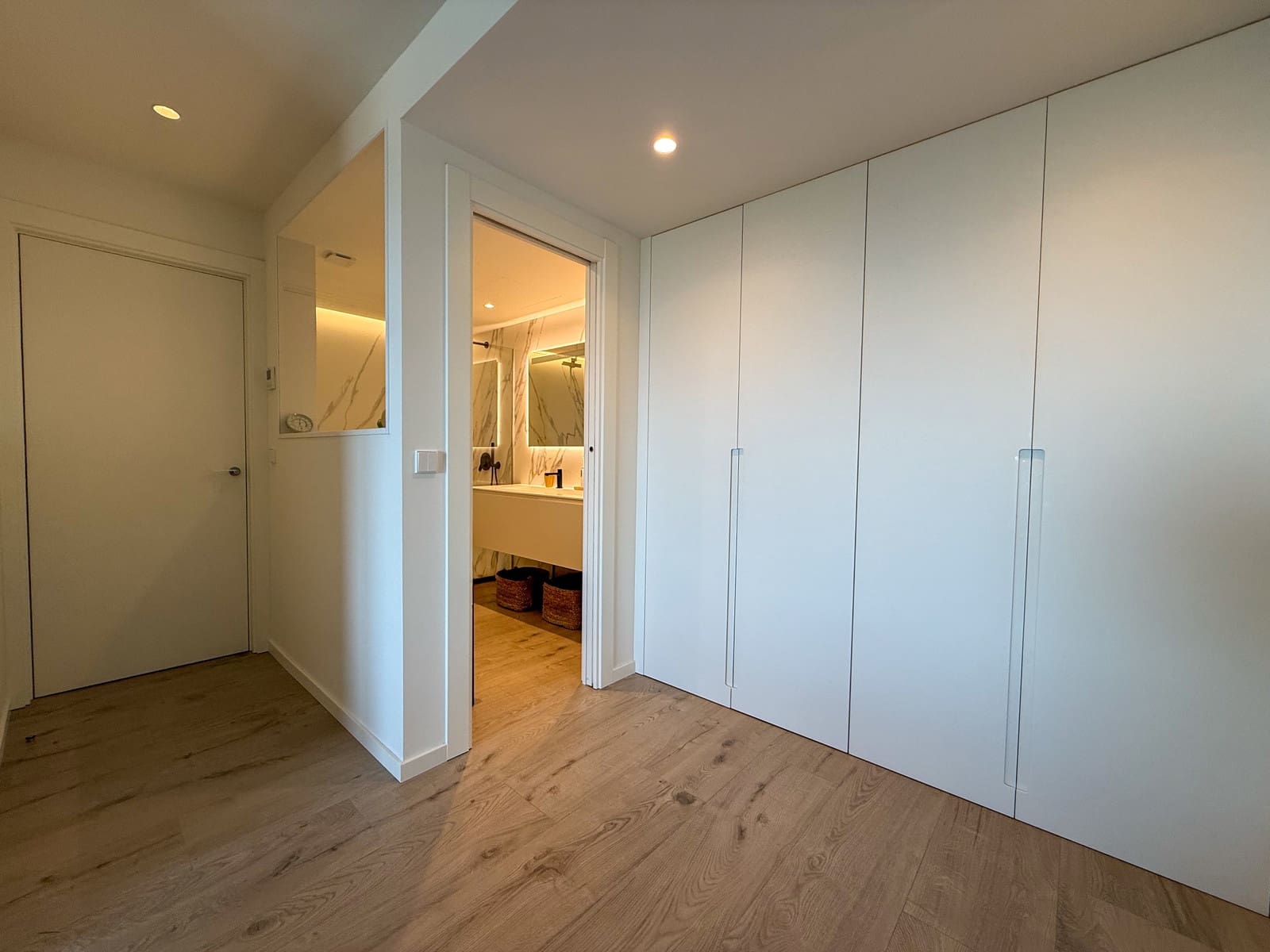 3 slaapkamer Appartement te koop in Sella met zwembad garage - € 670.000 (Ref: 10136274)