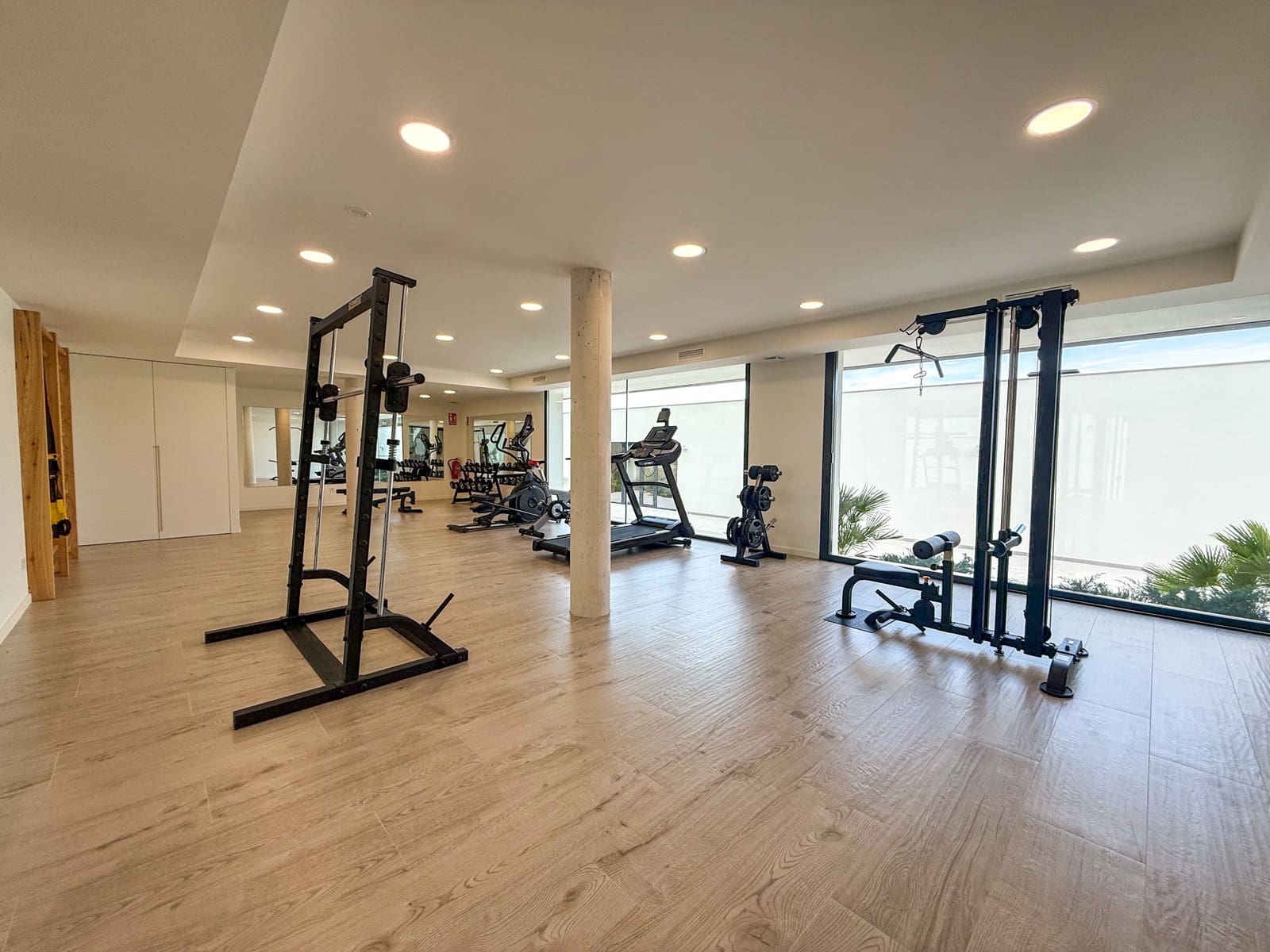 3 slaapkamer Appartement te koop in Sella met zwembad garage - € 670.000 (Ref: 10136274)