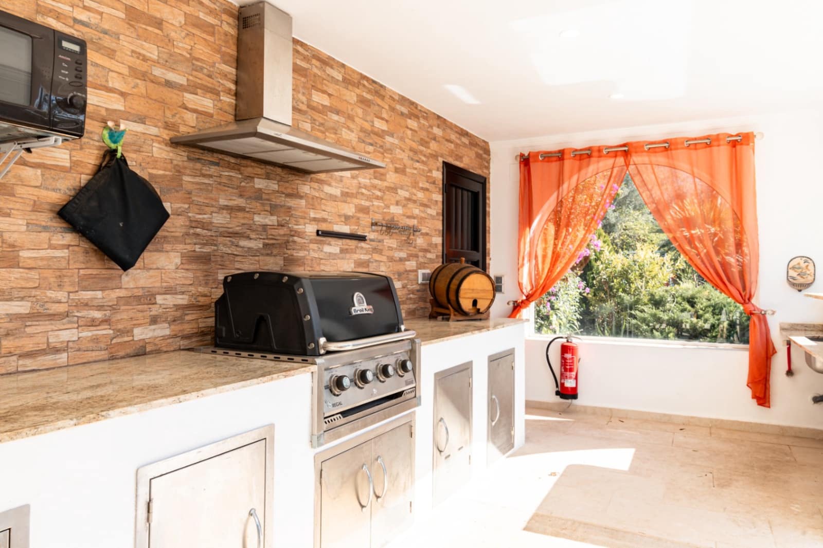 3 camera da letto Villa in vendita in Teulada con piscina garage - 860.000 € (Rif: 10136276)