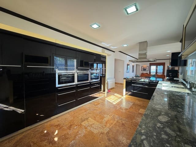 4 sovrum Villa till salu i Beniarbeig med pool - 895 000 € (Ref: 10139887)