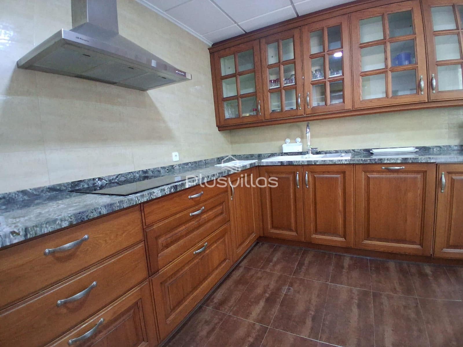 4 bedroom Villa for sale in Altea with pool garage - € 560,000 (Ref: 10139892)