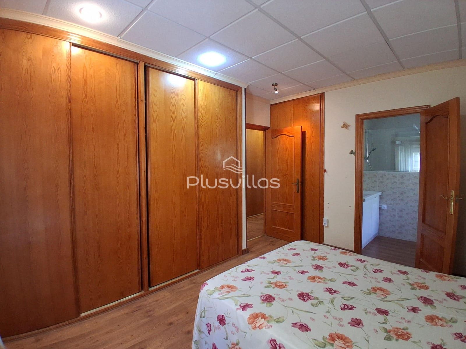 4 bedroom Villa for sale in Altea with pool garage - € 560,000 (Ref: 10139892)