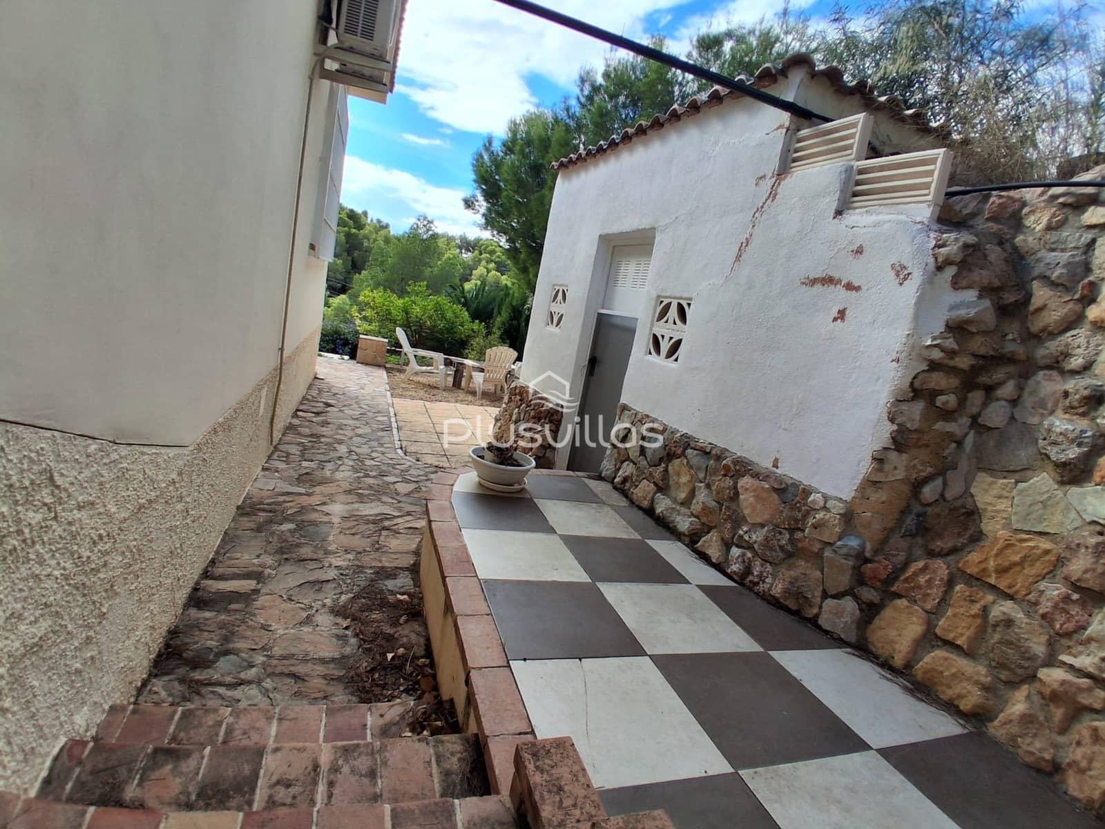 4 bedroom Villa for sale in Altea with pool garage - € 560,000 (Ref: 10139892)