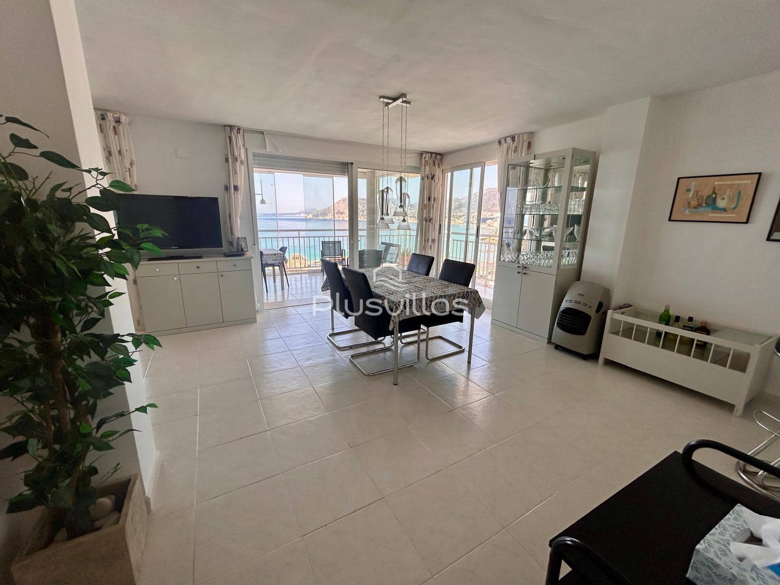 3 soveværelse Lejlighed til salg i Calpe / Calp med swimmingpool - € 890.000 (Ref: 10142695)