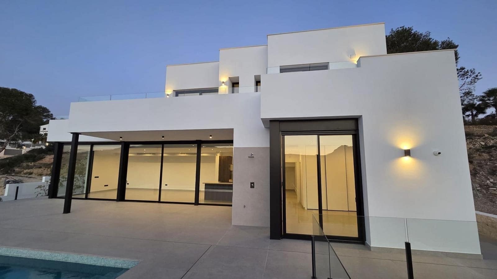 3 quarto Moradia para venda em Calpe / Calp com piscina - 1 135 000 € (Ref: 10155427)