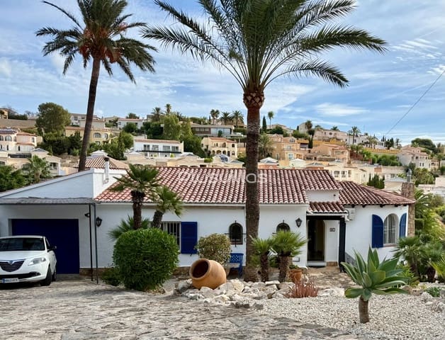 3 makuuhuone Huvila myytävänä paikassa Canuta, Calpe / Calp mukana 
autotalli - 639 000 € (Ref: 10158007)