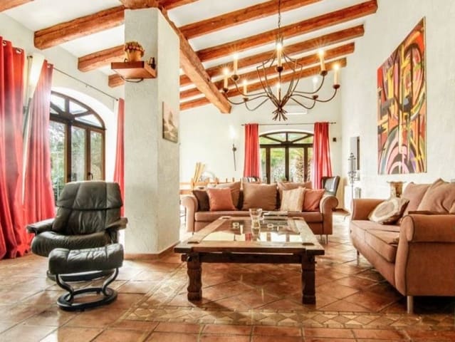 7 slaapkamer Villa te koop in Benissa met zwembad garage - € 995.000 (Ref: 10161695)