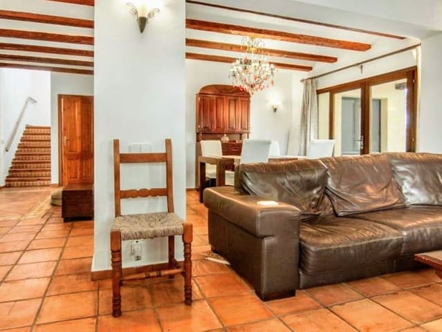 7 slaapkamer Villa te koop in Benissa met zwembad garage - € 995.000 (Ref: 10161695)