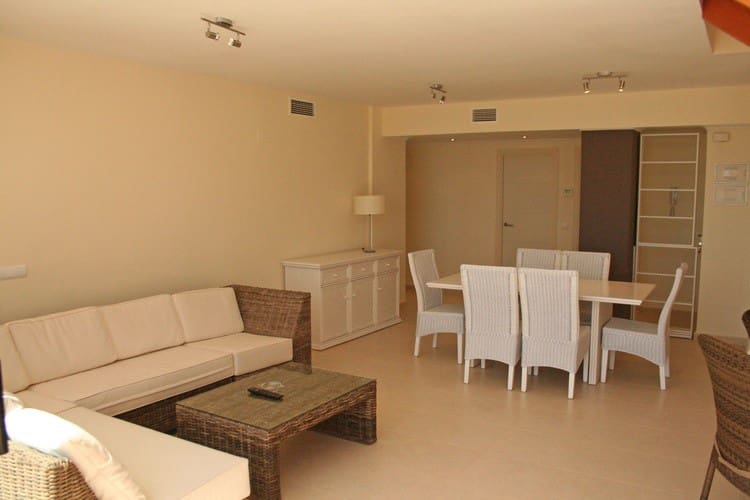3 soveværelse Lejlighed til salg i Calpe / Calp med swimmingpool - € 799.000 (Ref: 10161697)