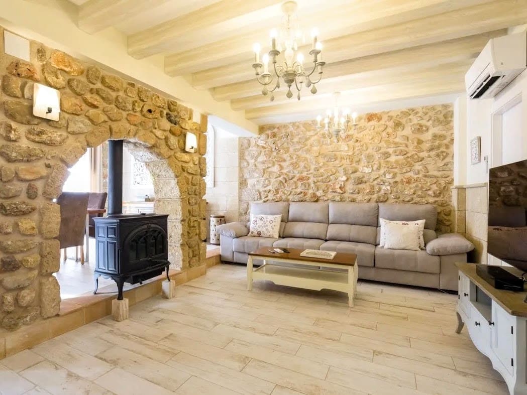 12 sypialnia Willa na sprzedaż w Lliber z basenem - 1 550 000 € (Ref: 10161701)