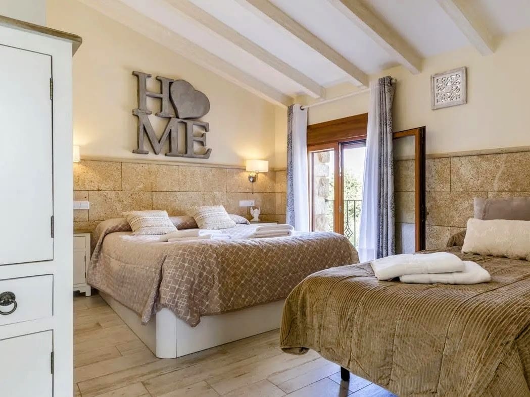 12 sypialnia Willa na sprzedaż w Lliber z basenem - 1 550 000 € (Ref: 10161701)