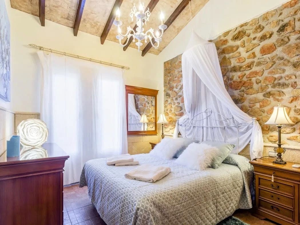 12 sypialnia Willa na sprzedaż w Lliber z basenem - 1 550 000 € (Ref: 10161701)