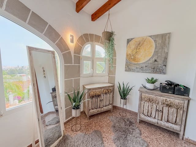 4 soveværelse Villa til salg i Dénia med swimmingpool - € 565.000 (Ref: 10165201)