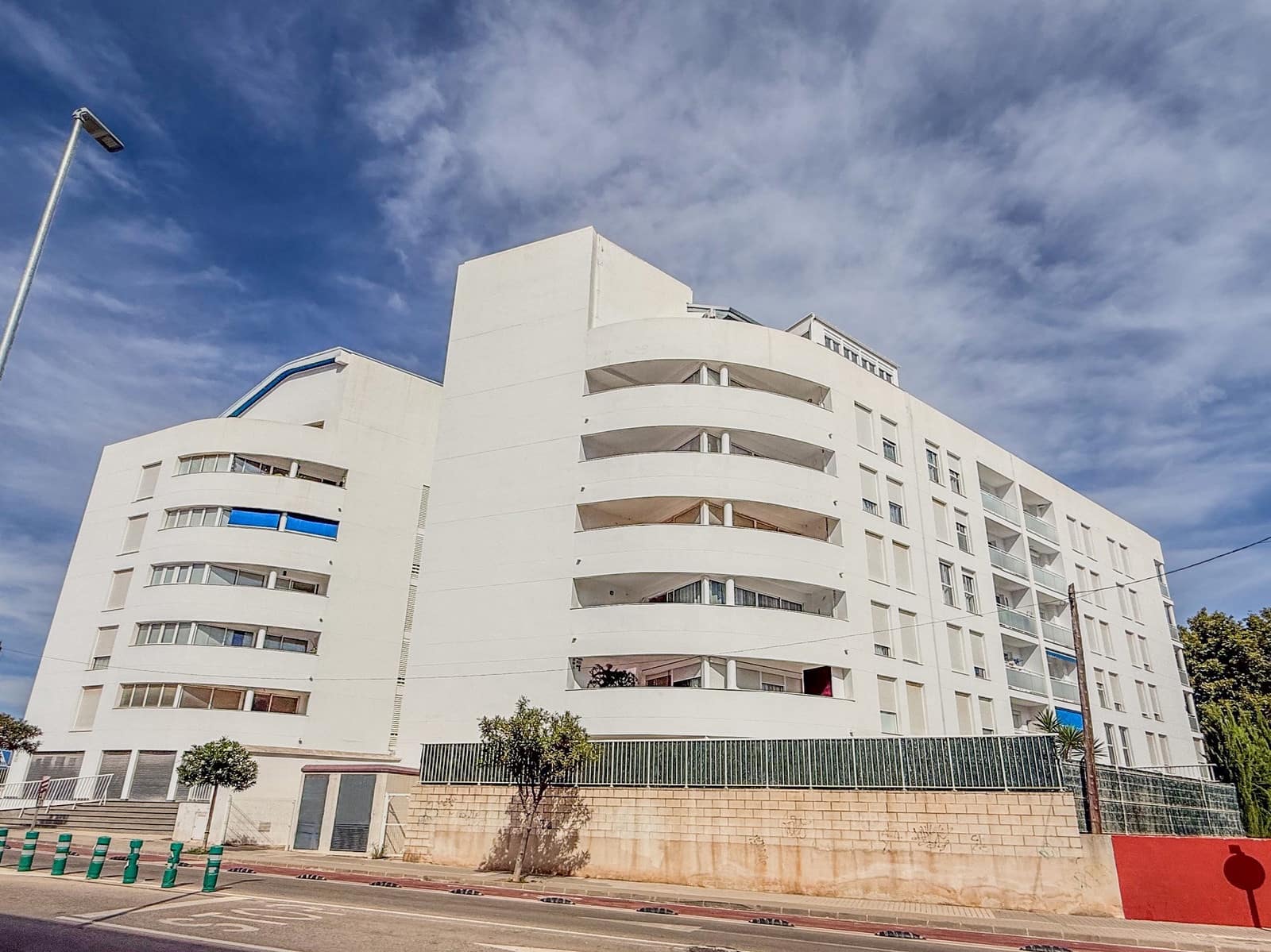Apartamento de 3 habitaciones en Dénia en venta con piscina garaje - 485.000 € (Ref: 10165203)
