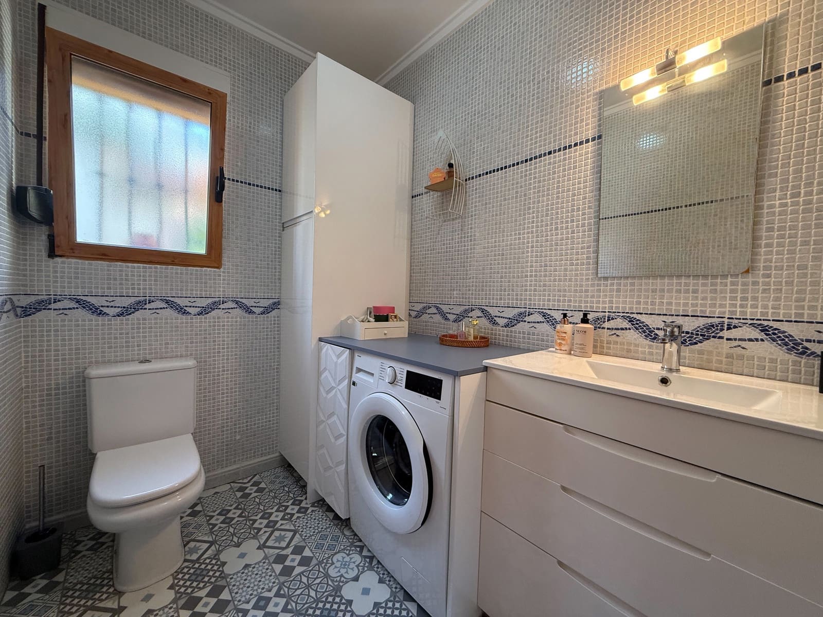 3 sypialnia Willa na sprzedaż w Orba z basenem garażem - 430 000 € (Ref: 10166841)