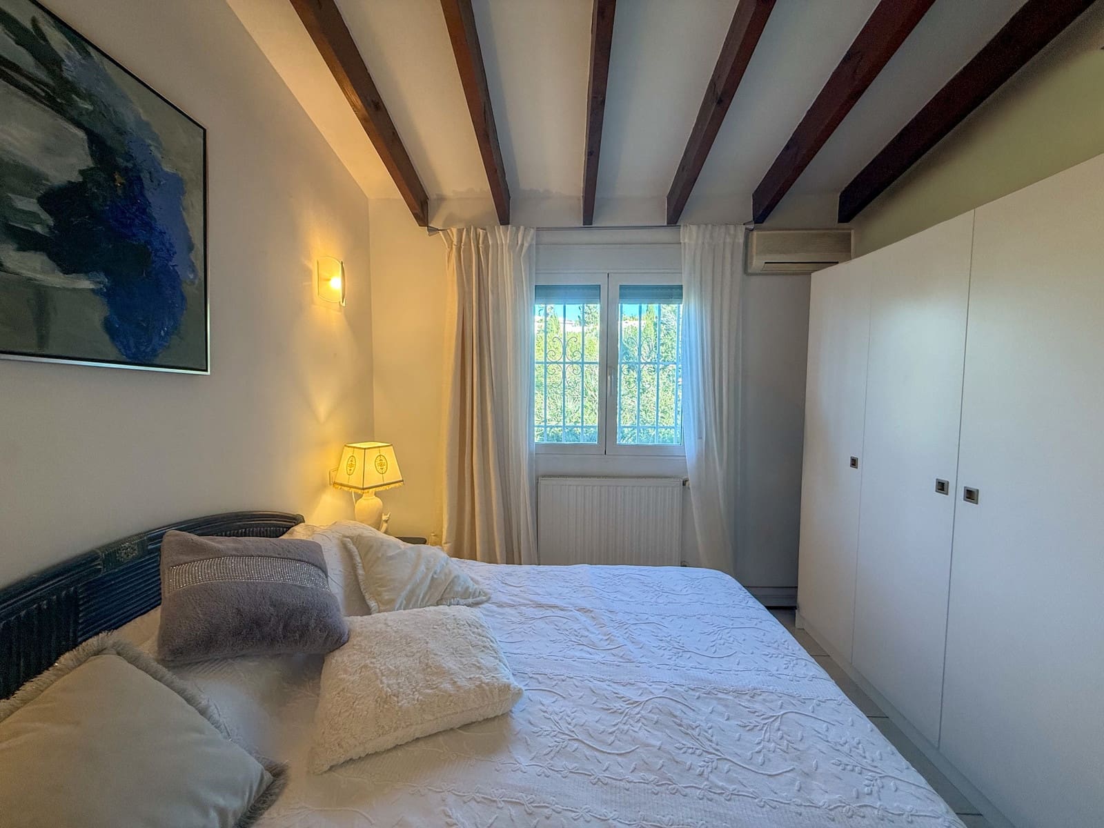 Chalet de 4 habitaciones en Pego en venta con piscina garaje - 540.000 € (Ref: 10166842)