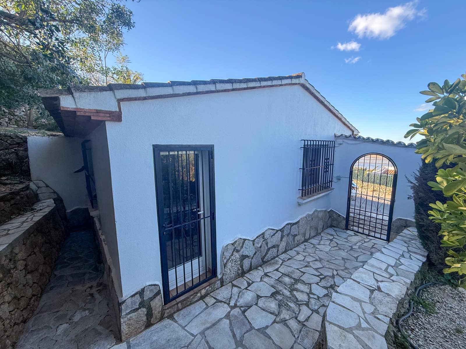 Chalet de 4 habitaciones en Pego en venta con piscina garaje - 540.000 € (Ref: 10166842)
