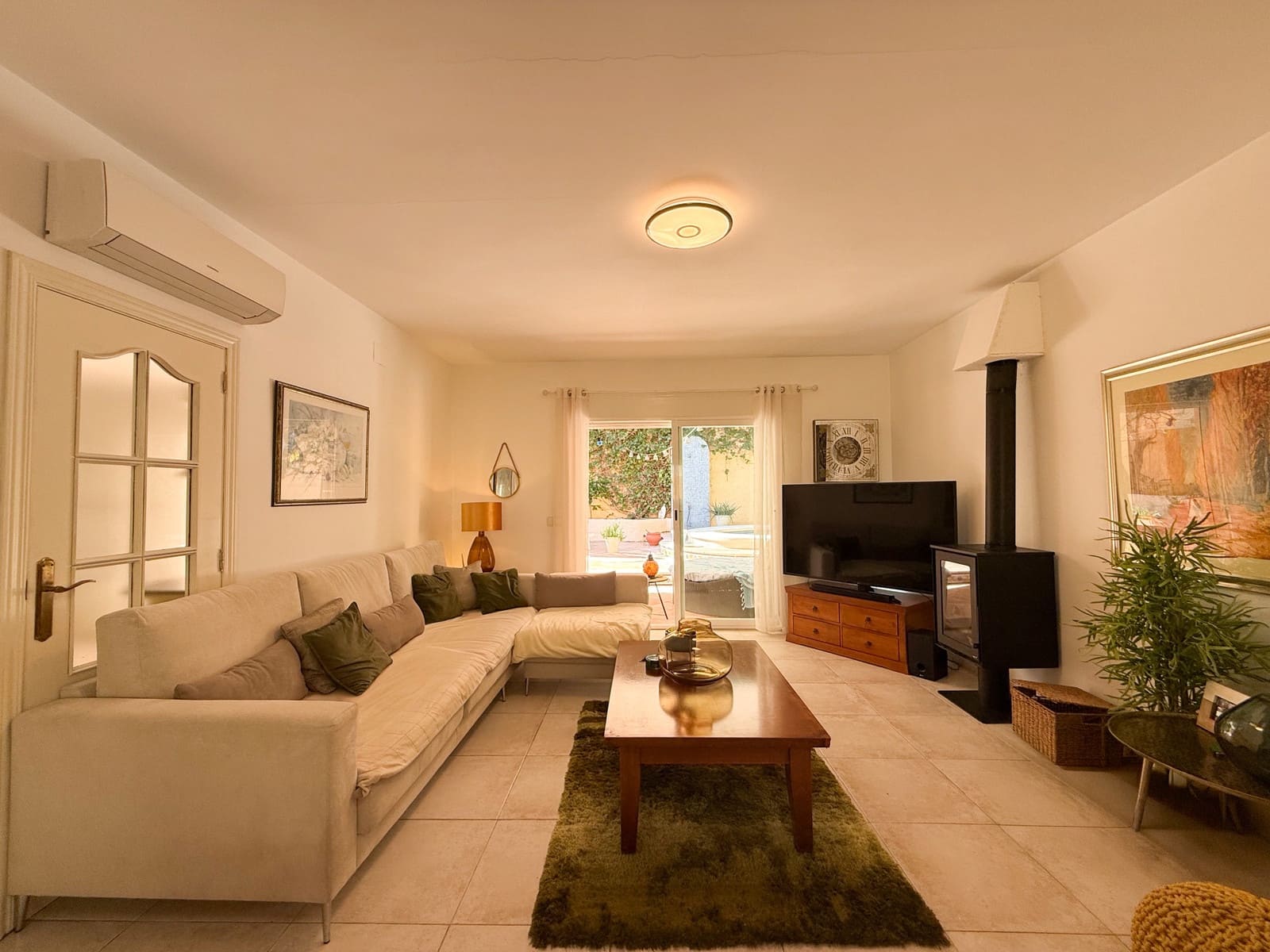 4 bedroom Villa for sale in Albir with pool garage - € 599,000 (Ref: 10166843)