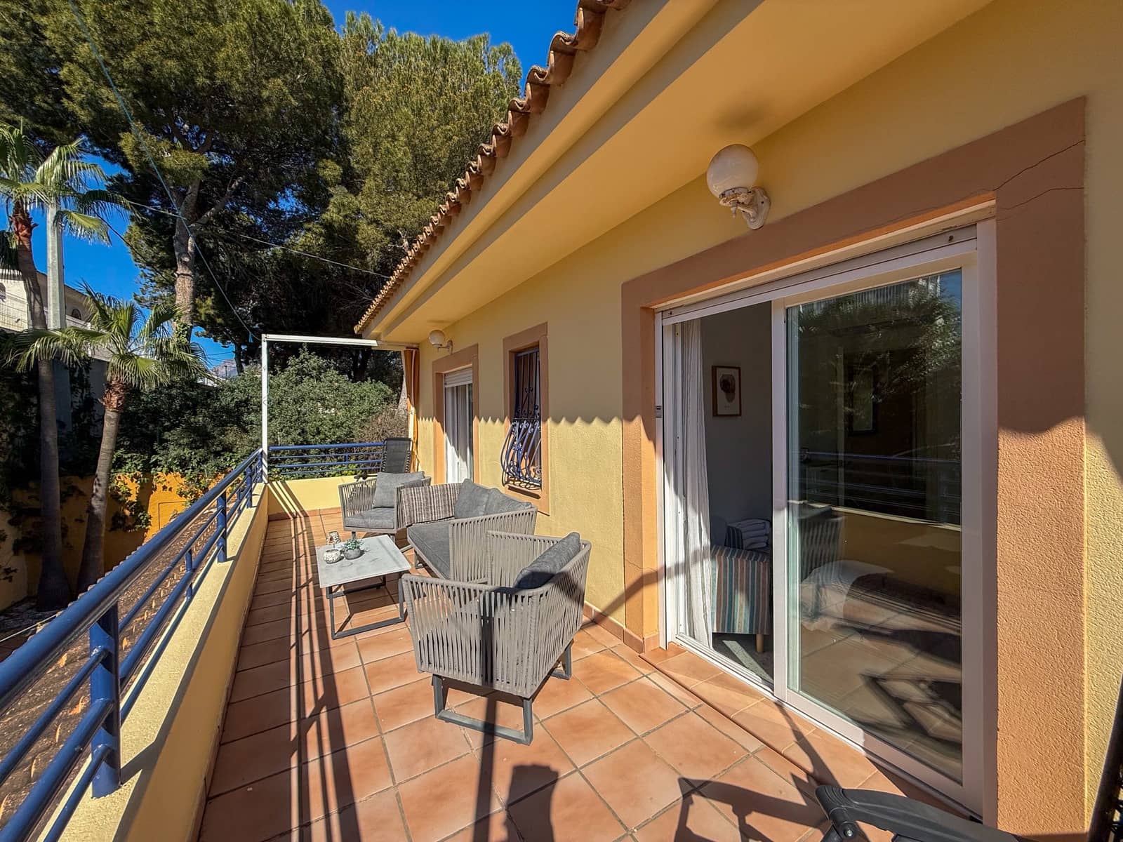 4 bedroom Villa for sale in Albir with pool garage - € 599,000 (Ref: 10166843)
