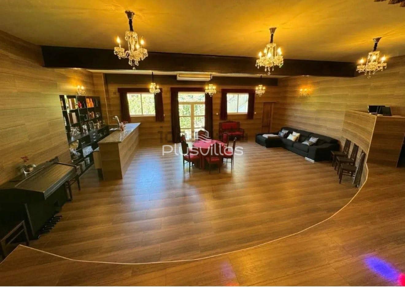 5 bedroom Villa for sale in Callosa d'En Sarria with pool - € 450,000 (Ref: 10166844)