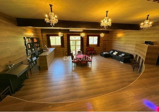5 soveværelse Villa til salg i Callosa d'En Sarrià med swimmingpool - € 450.000 (Ref: 10166844)