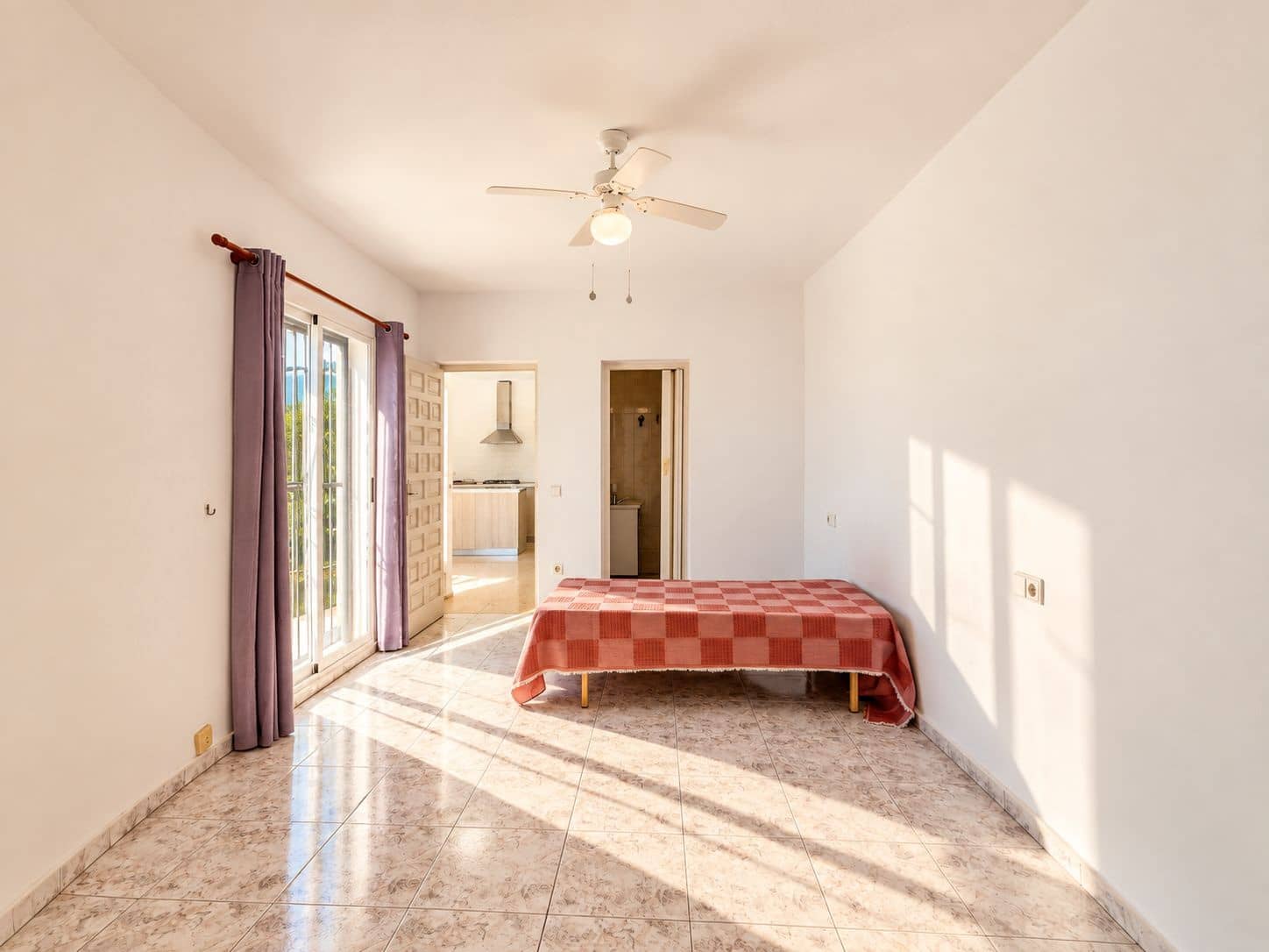 4 sovrum Villa till salu i Callosa d'En Sarria med pool - 445 000 € (Ref: 10177382)