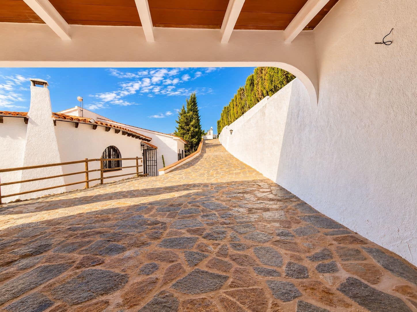 4 sovrum Villa till salu i Callosa d'En Sarria med pool - 445 000 € (Ref: 10177382)