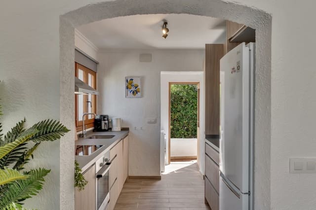 3 quarto Bungalow para venda em Casco Urbano, Teulada-Moraira com piscina garagem - 469 000 € (Ref: 10180791)