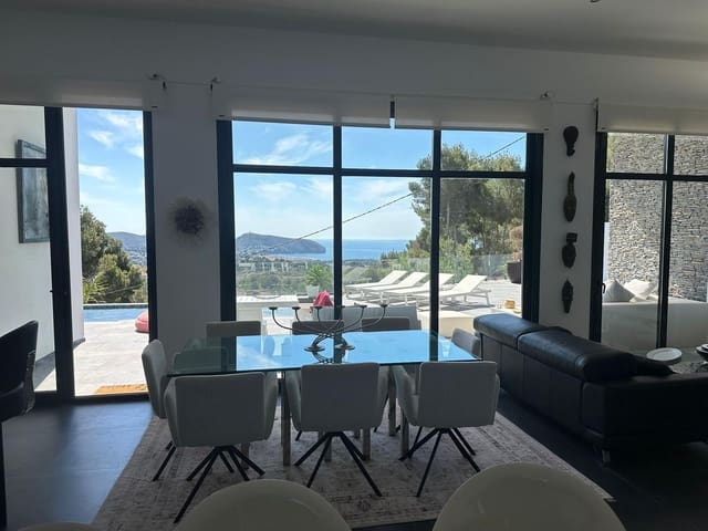 4 Zimmer Villa zu verkaufen in Casco Urbano, Teulada-Moraira mit Pool Garage - 1.299.000 € (Ref: 10180792)
