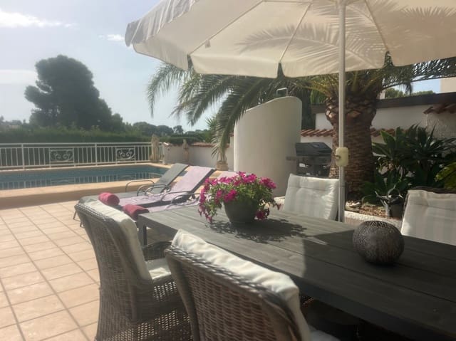 3 sypialnia Willa na sprzedaż w Benissa z basenem garażem - 699 000 € (Ref: 10180796)