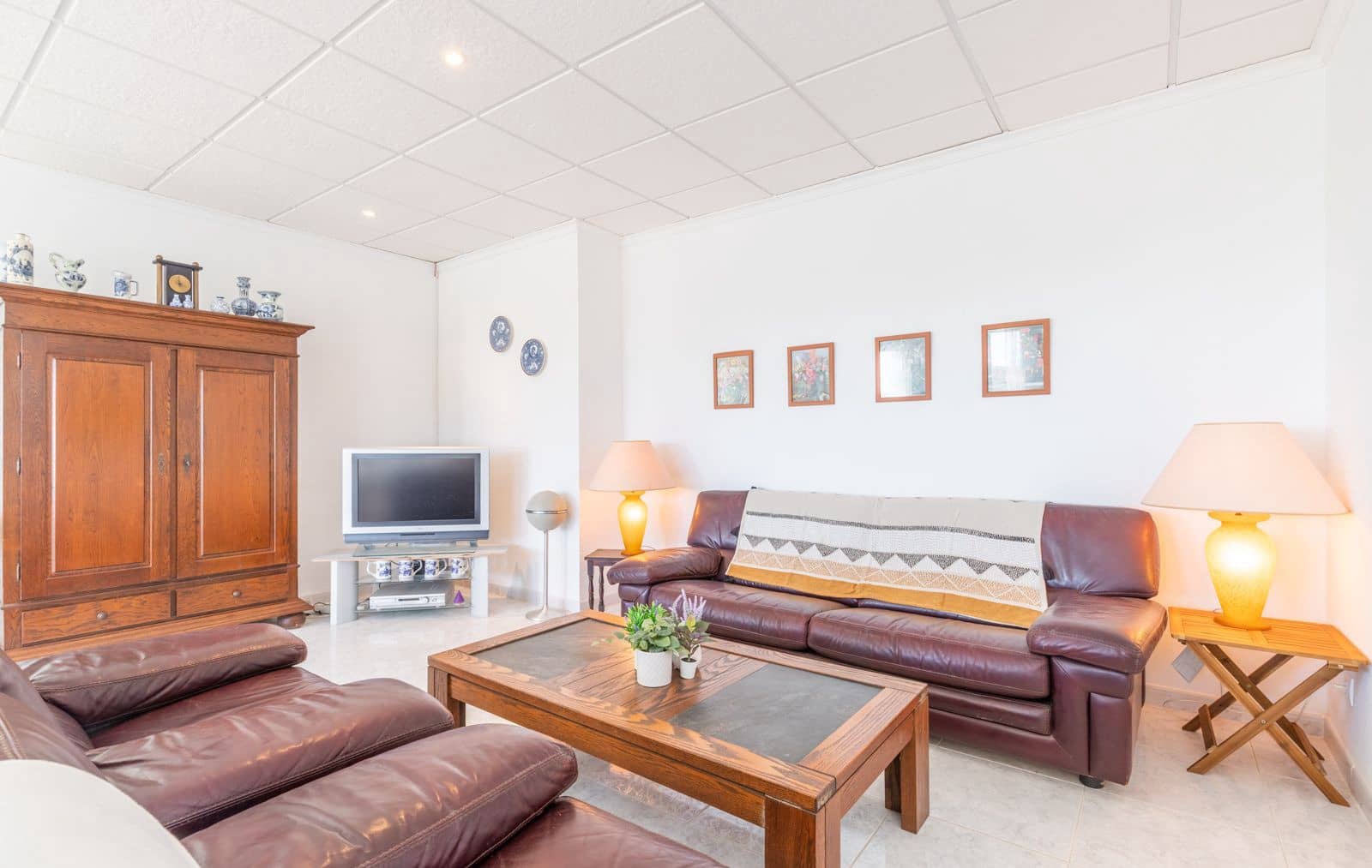 4 bedroom Villa for sale in Benitachell / Benitatxell with pool garage - € 560,000 (Ref: 10185158)