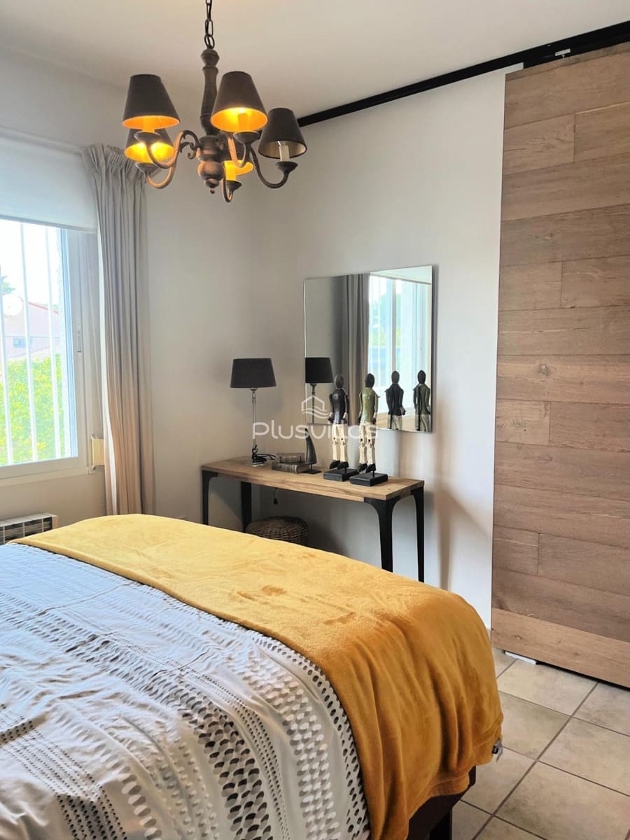 2 soveværelse Villa til salg i Calpe / Calp med swimmingpool garage - € 550.000 (Ref: 10185159)