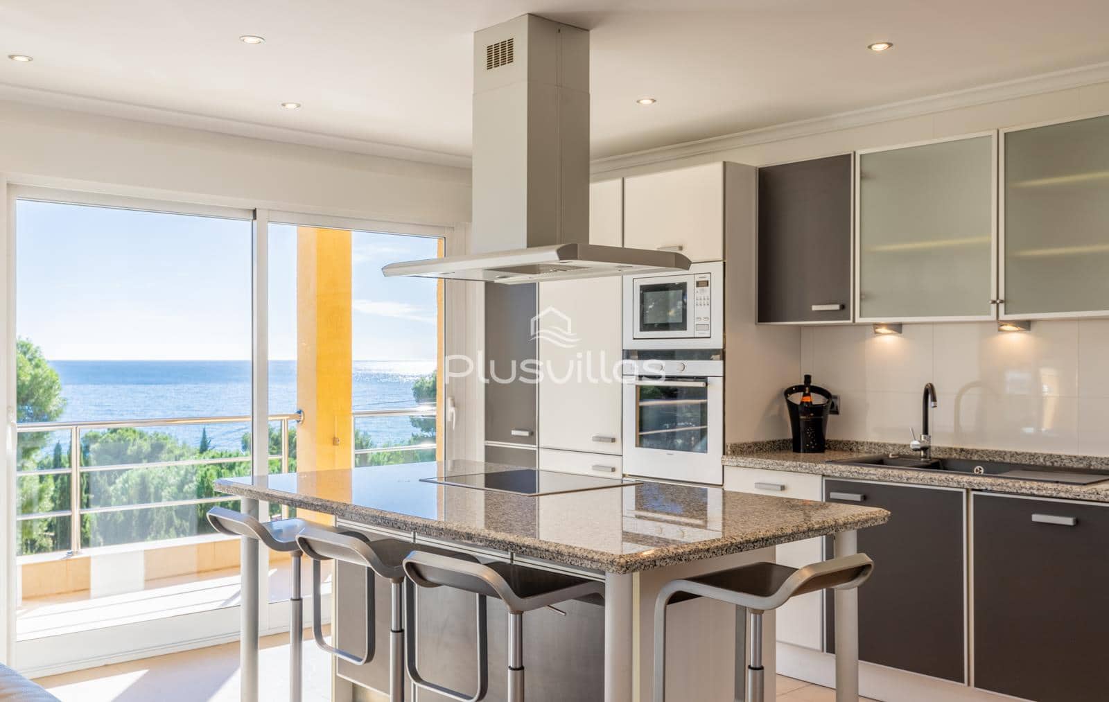 Chalet de 3 habitaciones en Benissa en venta con piscina garaje - 1.750.000 € (Ref: 10185160)