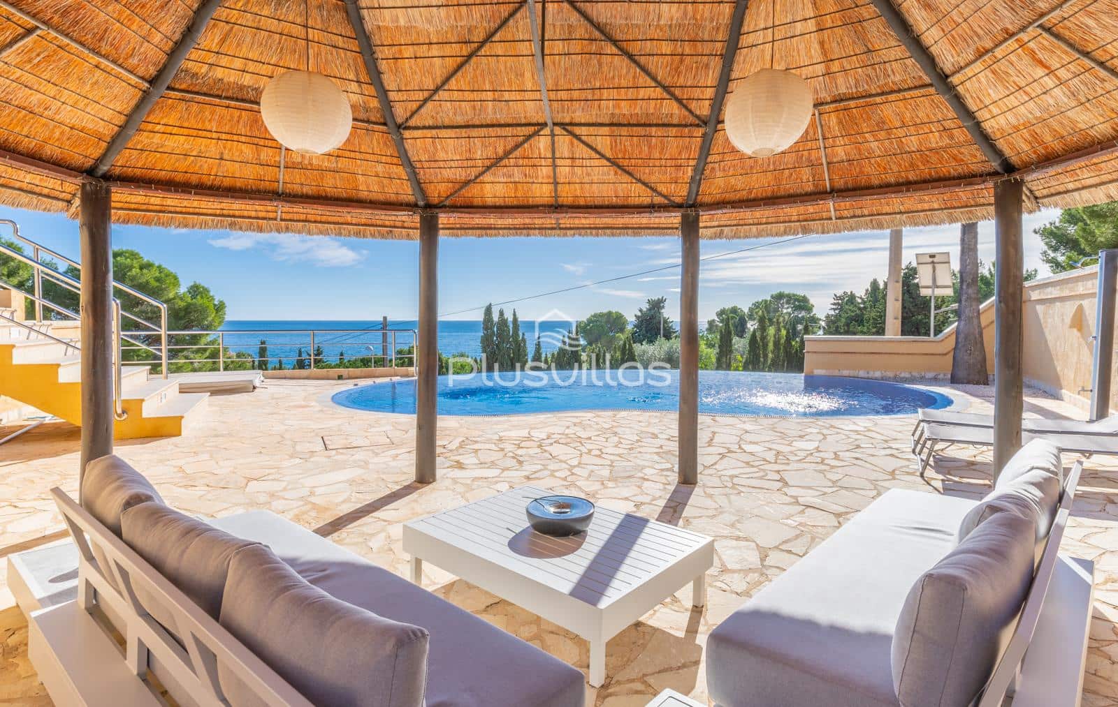Chalet de 3 habitaciones en Benissa en venta con piscina garaje - 1.750.000 € (Ref: 10185160)