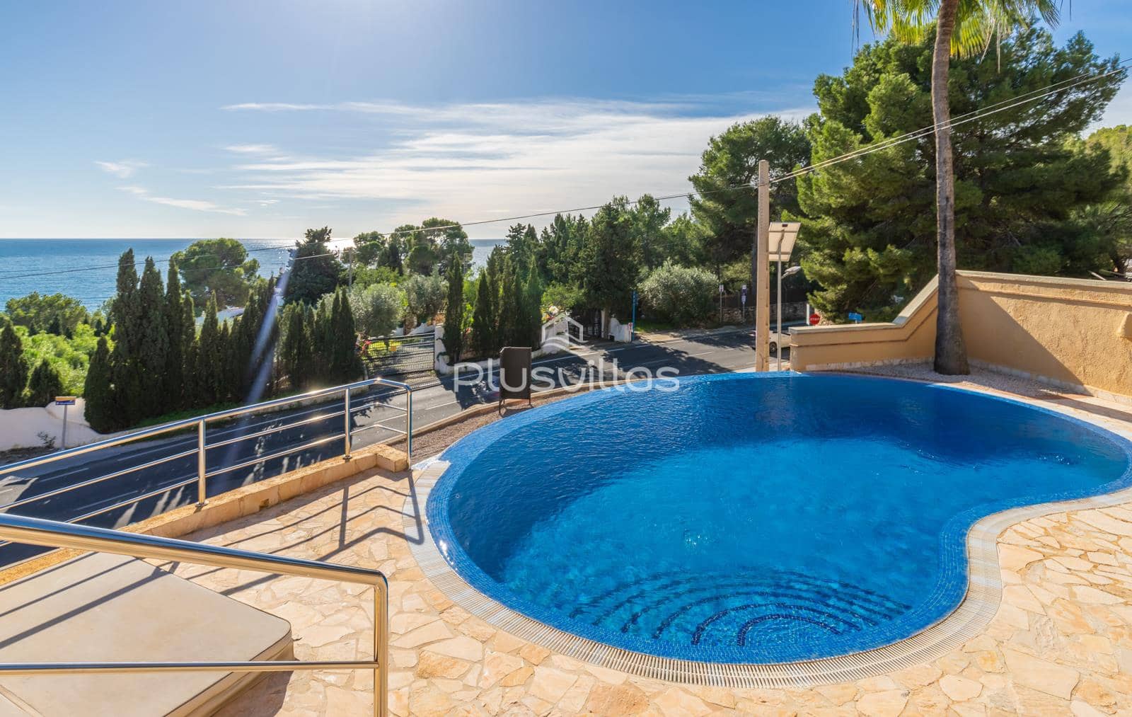 Chalet de 3 habitaciones en Benissa en venta con piscina garaje - 1.750.000 € (Ref: 10185160)