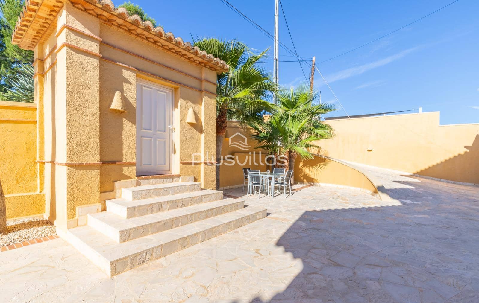 Chalet de 3 habitaciones en Benissa en venta con piscina garaje - 1.750.000 € (Ref: 10185160)