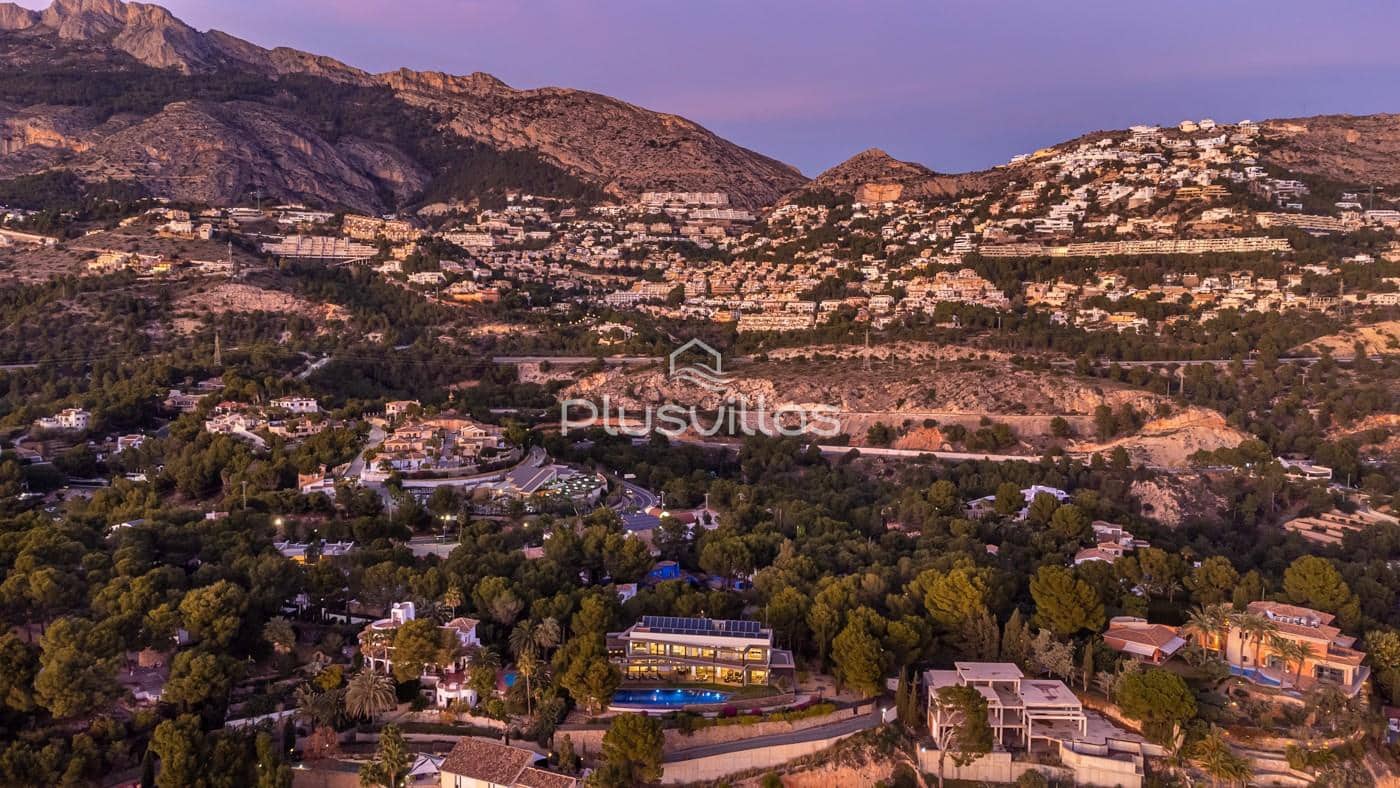 5 Zimmer Villa zu verkaufen in Altea mit Pool - 6.400.000 € (Ref: 5100664)