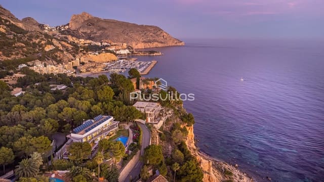 5 Zimmer Villa zu verkaufen in Altea mit Pool - 6.400.000 € (Ref: 5100664)