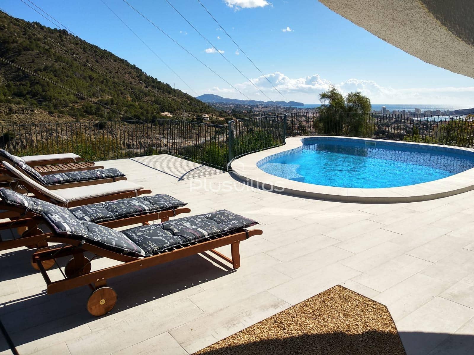 5 chambre Villa/Maison à vendre à Calpe / Calp avec piscine - 635 000 € (Ref: 5891579)