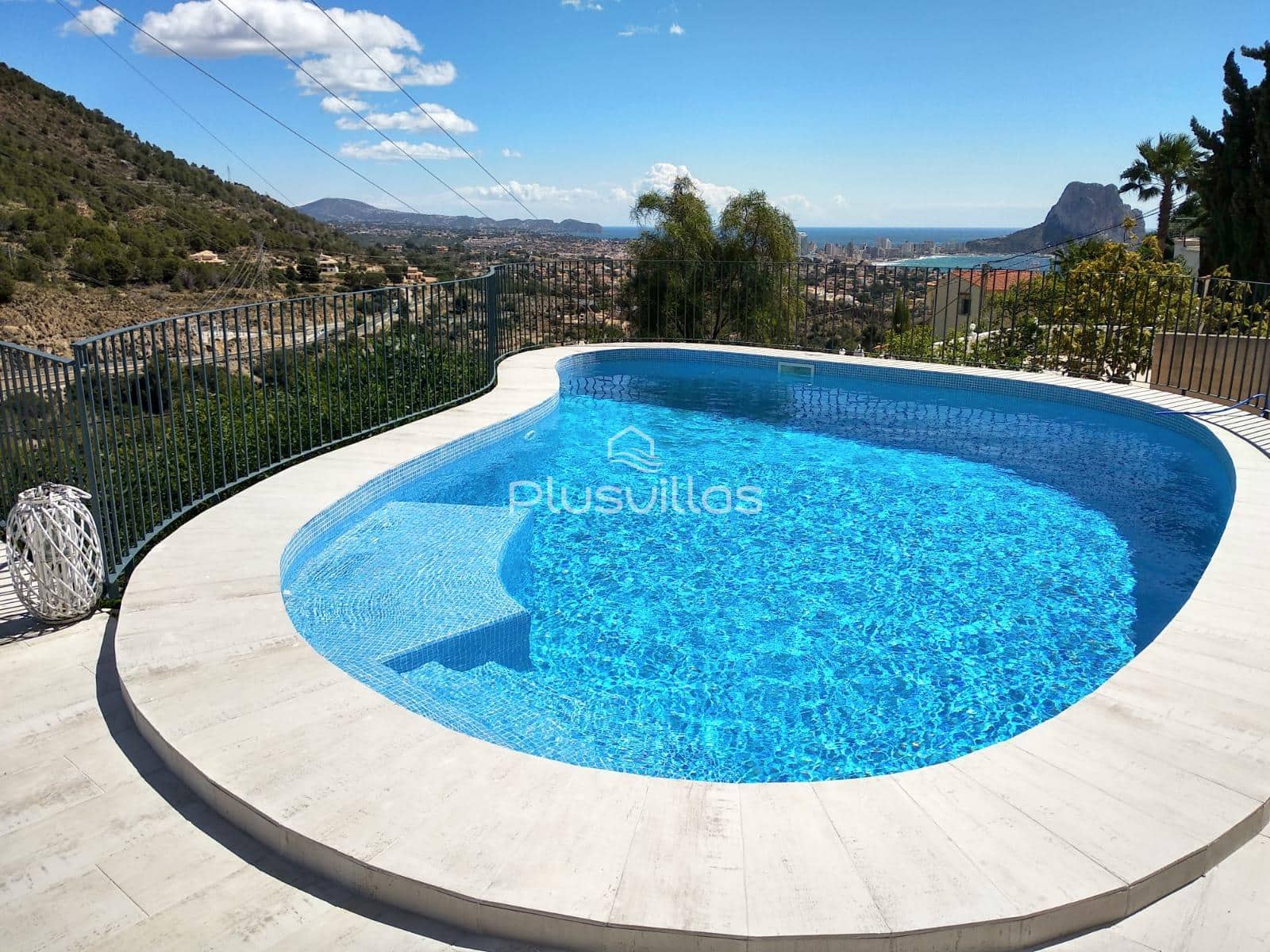 5 chambre Villa/Maison à vendre à Calpe / Calp avec piscine - 635 000 € (Ref: 5891579)